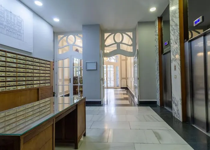 P Sanz 1, 420 By Ybh * Vigo